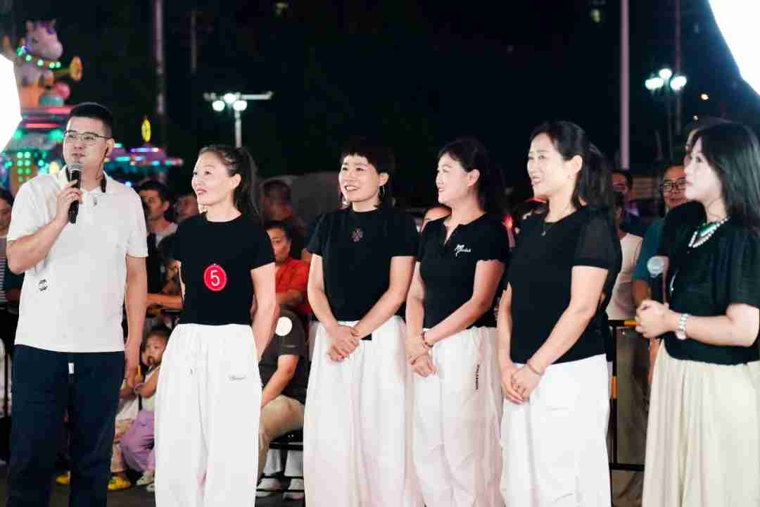 圆您舞台梦|"古滕大舞台，有才你就来"大型才艺直播间在滕州火爆上演